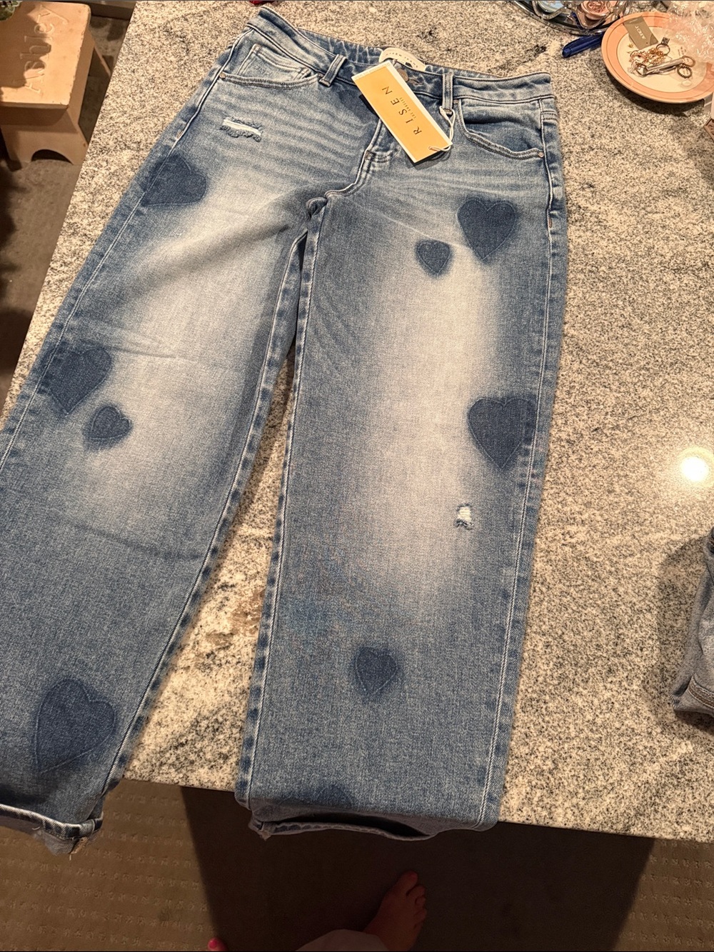 NWT- RISEN LA  Jeans with Hearts- 27
